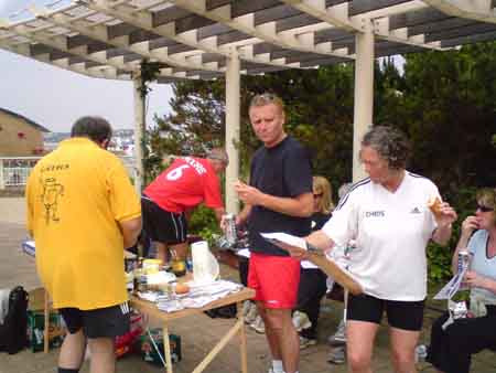 runforlifeday08a.jpg